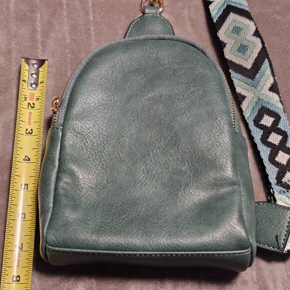 JEN & CO. Ellen Women Vegan Leather Crossbody/Fanny Pack/Sling Bag - Picture 5 of 9